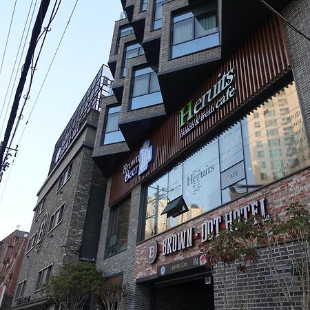 Brown Dot Hotel Changwon Eksteriør billede