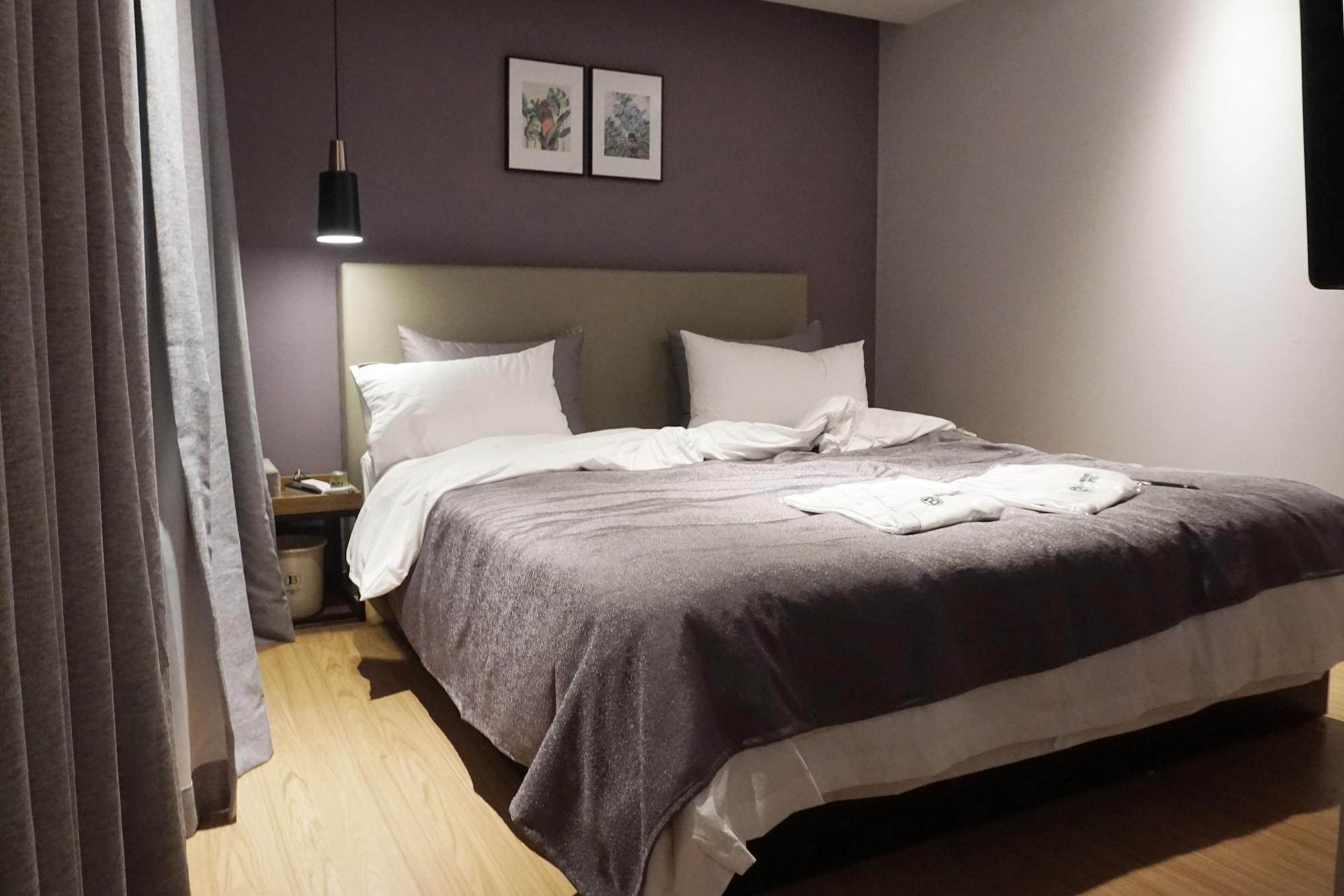 Brown Dot Hotel Changwon Eksteriør billede