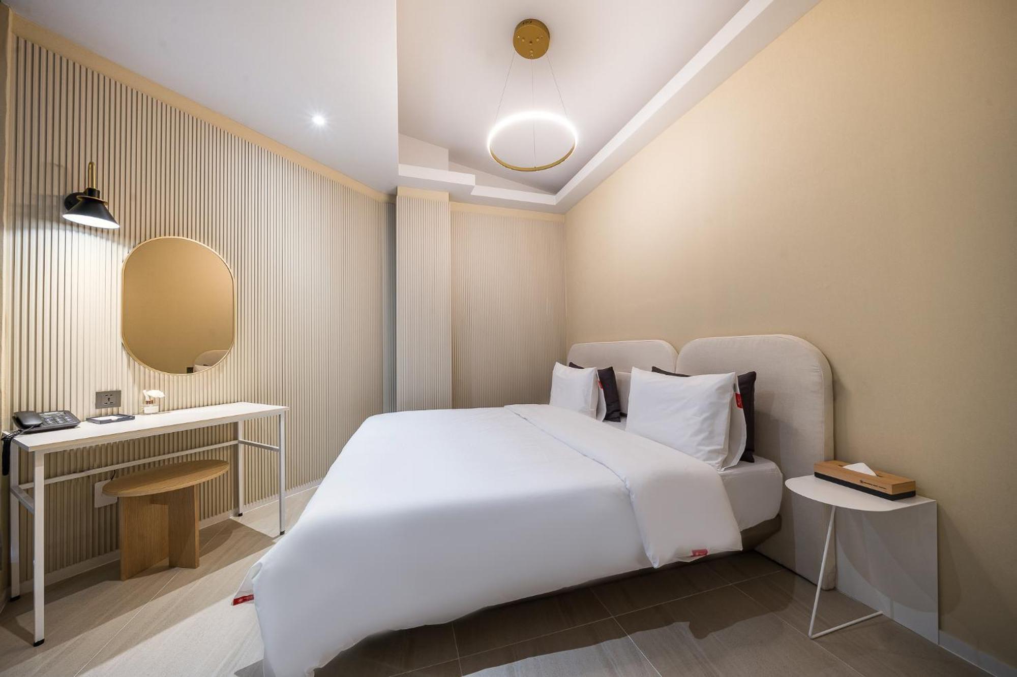 Brown Dot Hotel Changwon Eksteriør billede