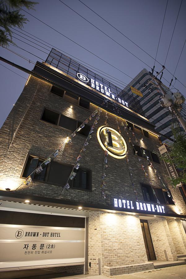 Brown Dot Hotel Changwon Eksteriør billede